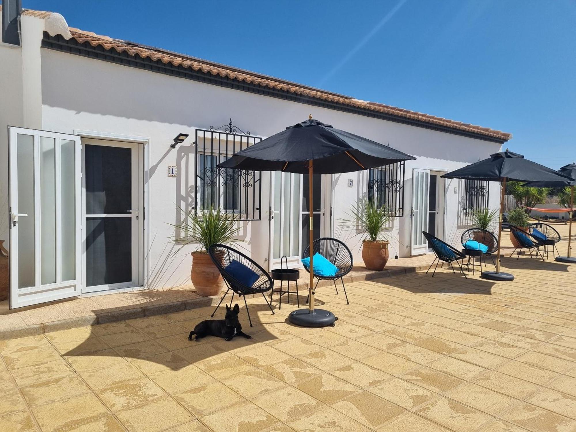 B&B Casa Blanca Oria Exterior photo